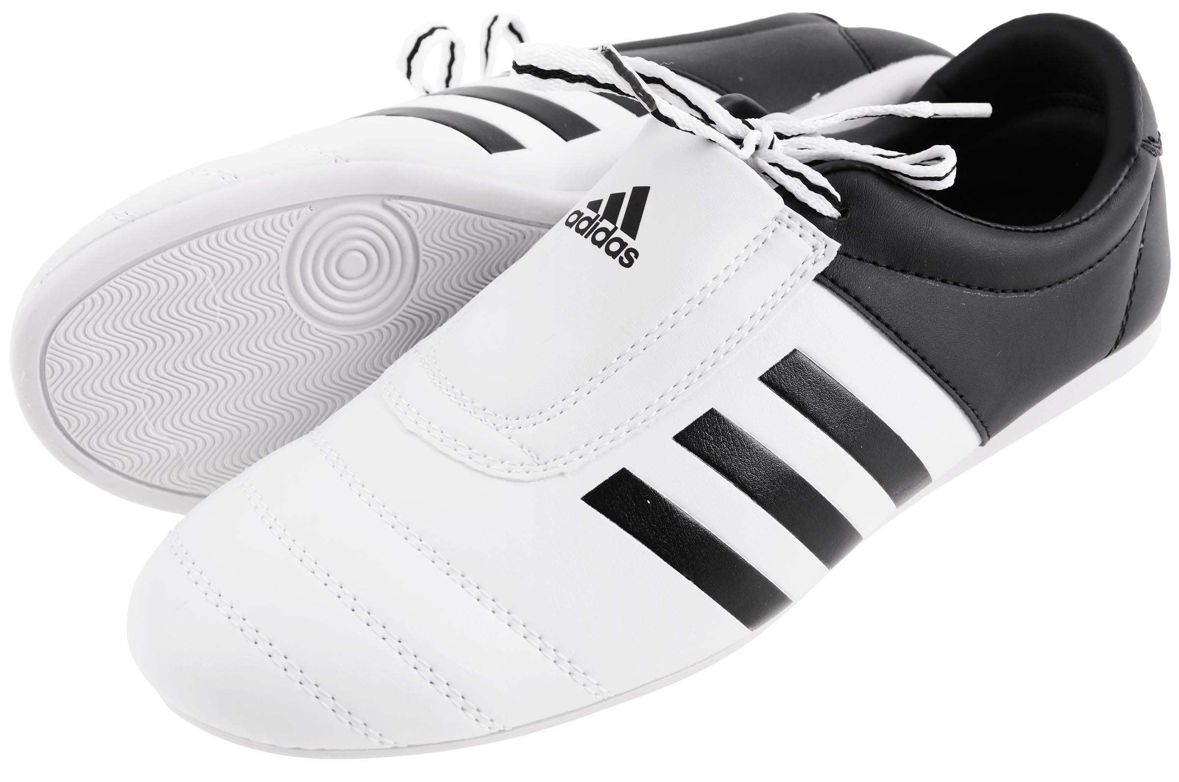 Afståelse Mærkelig præmie Taekwondo shoes, Adikick - ADITKK01, Adidas - DragonSports.eu