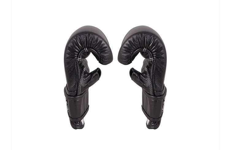 Kit boxe Gants bandes et protège dents porte clés Metal boxe 12 oz -  Cdiscount Sport