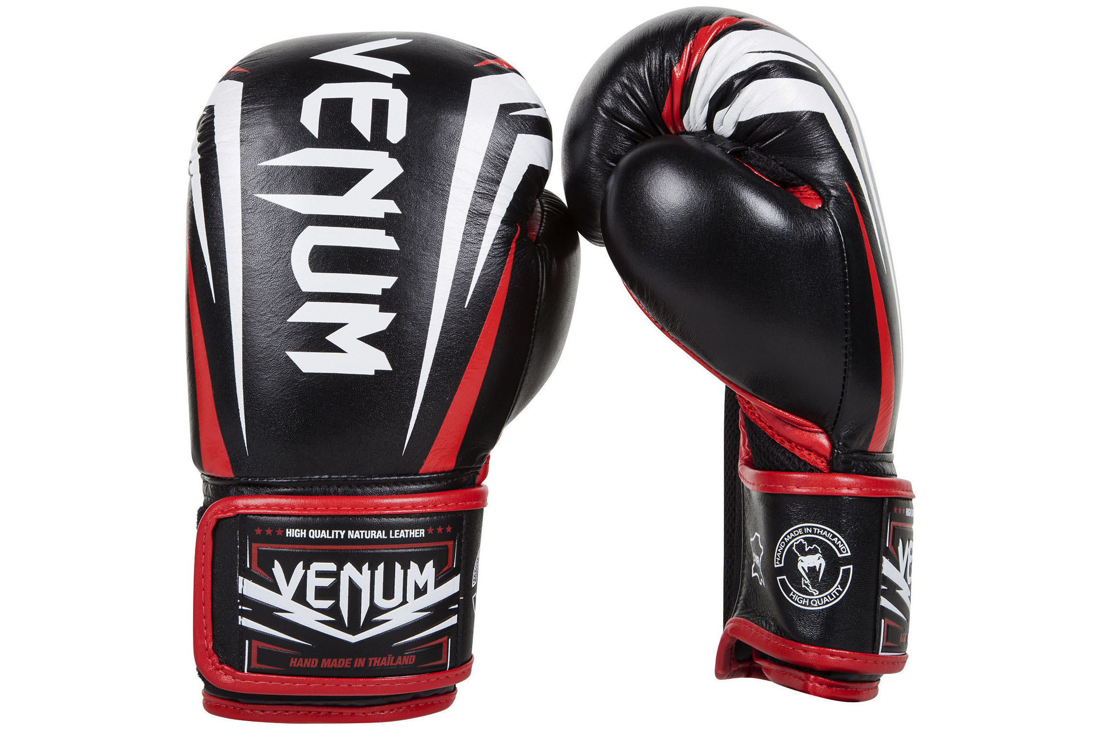 Найдите бокс. MMA Sport lb Venum боксерские перчатки. Перчатки для бокса Венум. Перчатки боксерские Venum реплика. Перчатки Венум BPV-12-bu