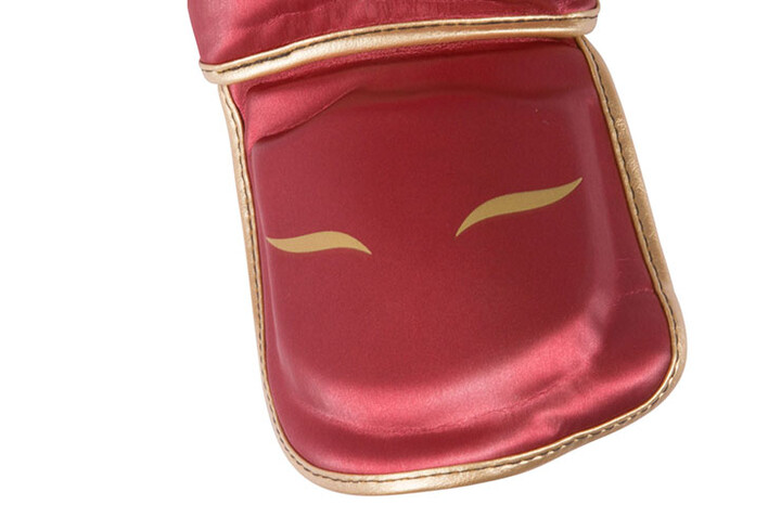 Step & Shinguards - Metallic Range, Elion Paris