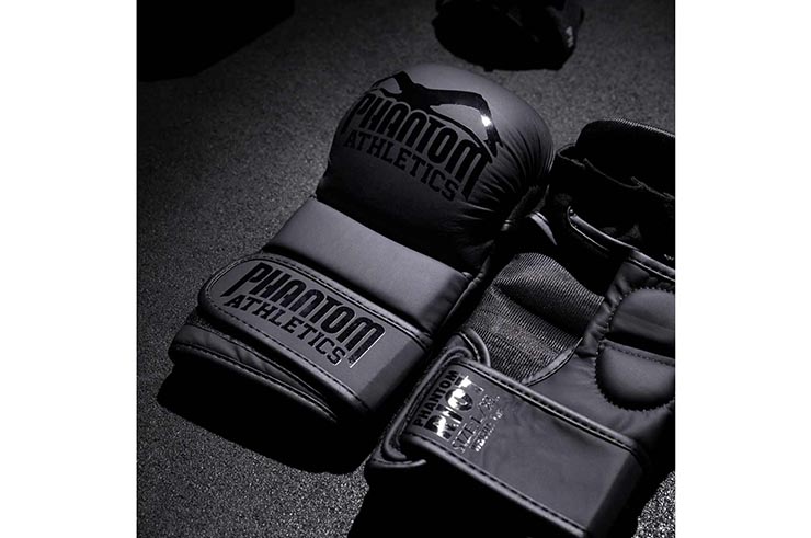 MMA Sparring Gloves - Riot, Phantom Athletics