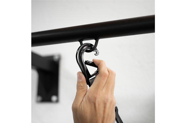 Pull-up bar, Phantom Athletics