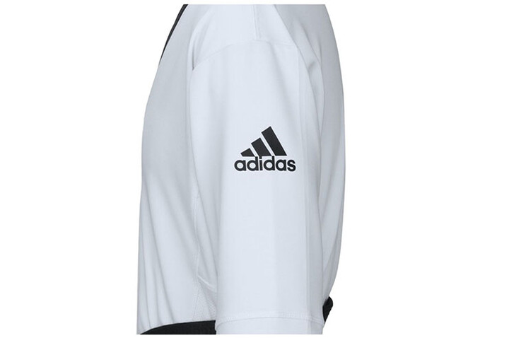 Camisa de taekwondo, Competição Internacional - Adi-Seungri, Adidas