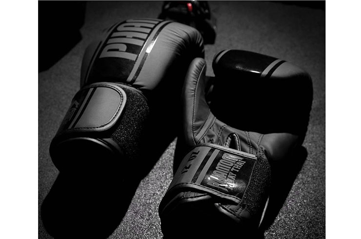 Gants de Boxe, MT-PRO - Blackout Edition, Phantom Athletics