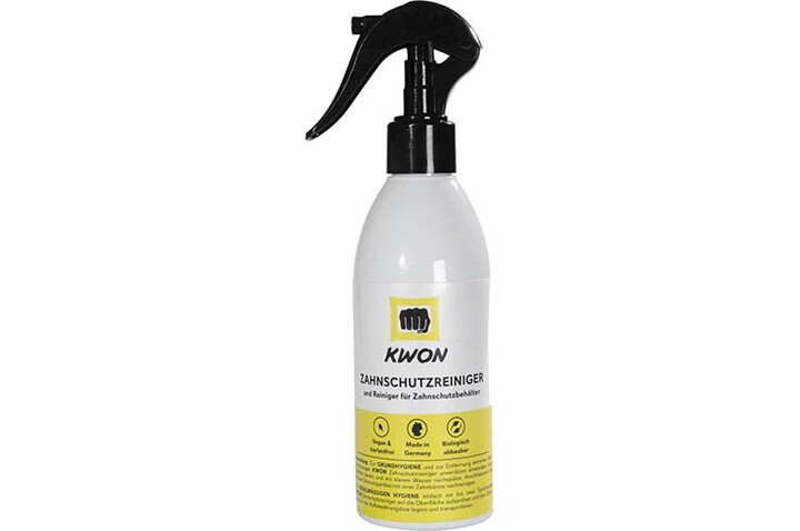 Mouthguard cleaner, Kwon
