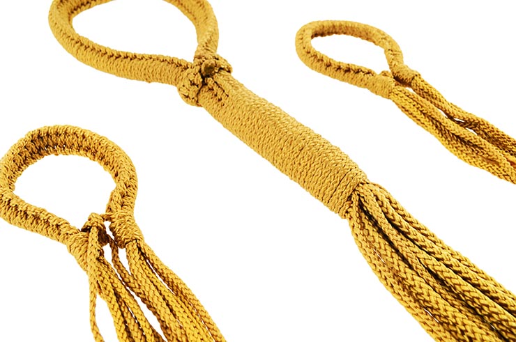 Mongkon & Prajeet Muay Thai, cor Ouro - Concorrência