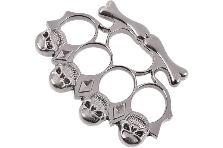 Punho americano, 4 Skulls