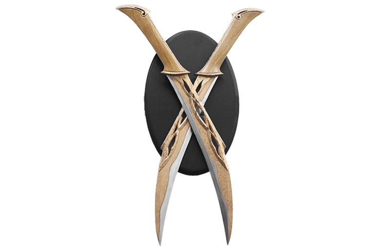Two daggers with support - Replica Tauriel fight