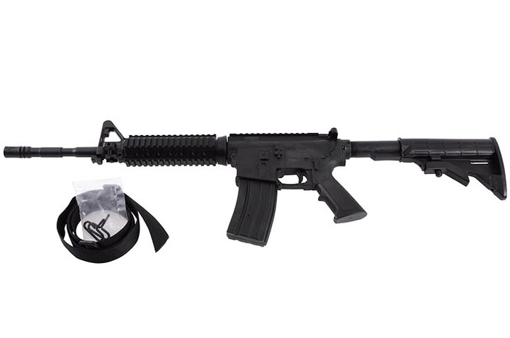 Rifle metralhadora Plástico, Réplica M16