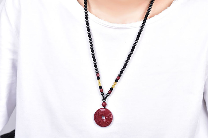Collier Tore Cinabre, Gravure Dragon - Perles 5 mm