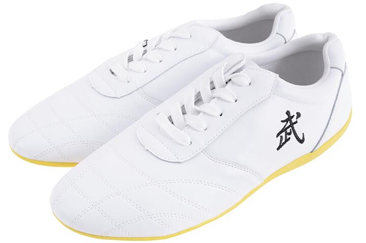 Sapatos Taolu Wu, sola de borracha natural