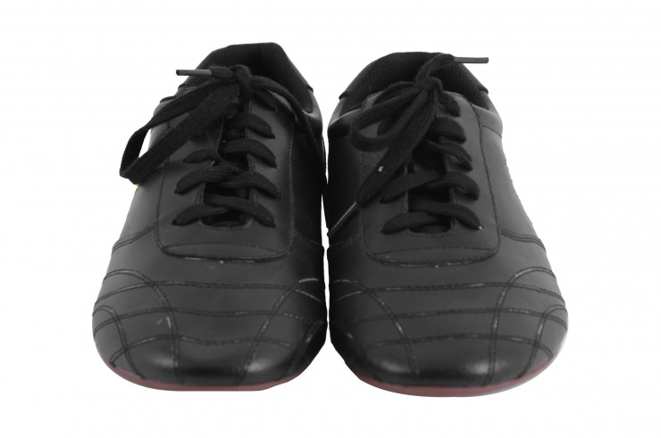 Zapatos negros "Wu" Taolu (decoloraciones blancas)
