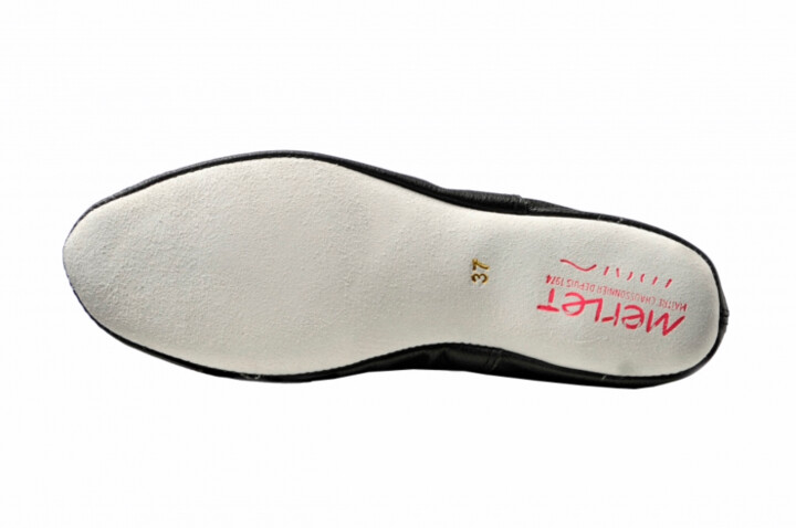 Sapatos finos, tipo segunda pele