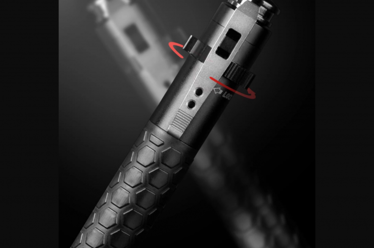 Telescopic baton, Automatic deployment