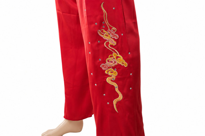Conjunto de competición Chang Quan de HanCui, Dragón rojo y dorado