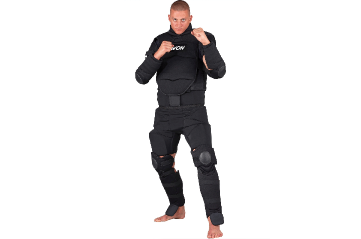 Self-defence armour, Kwon
